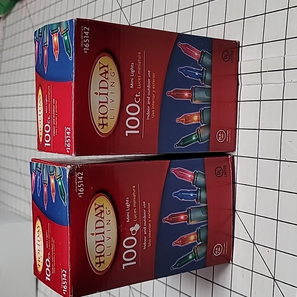 Holiday LIving 100 Ct Mini‎ Lights Indoor/Outdoor Multi Color NWOT
